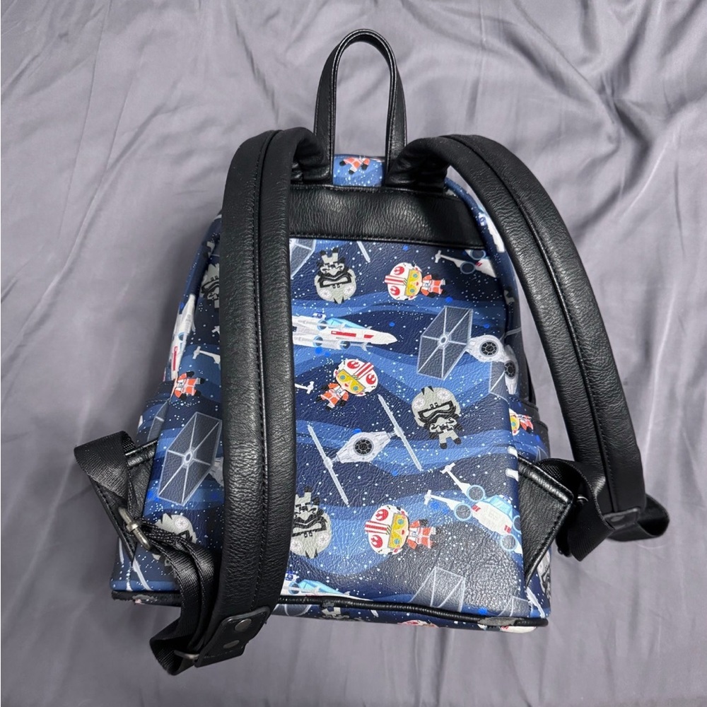 Star Wars Fighter Pilot Loungefly
Mini Backpack *RARE* - Picture 2 of 4